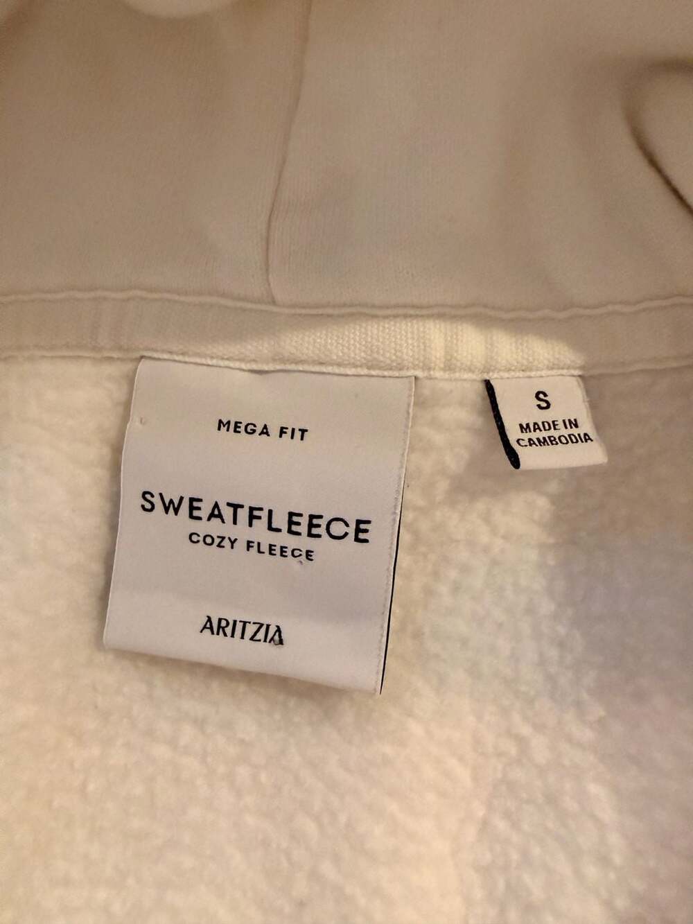 Aritzia Sweatfleece Mega Fit Cozy Fleece Hoodie Size S 0822 - Picture 5 of 9